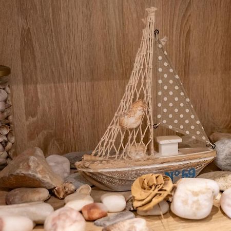 Chez Kiki Et Ioannis Apartment Engaraí Екстериор снимка