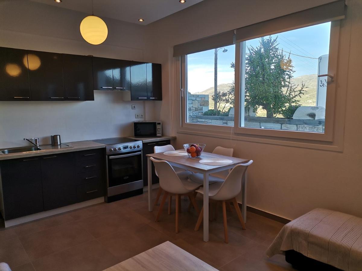 Chez Kiki Et Ioannis Apartment Engaraí Екстериор снимка