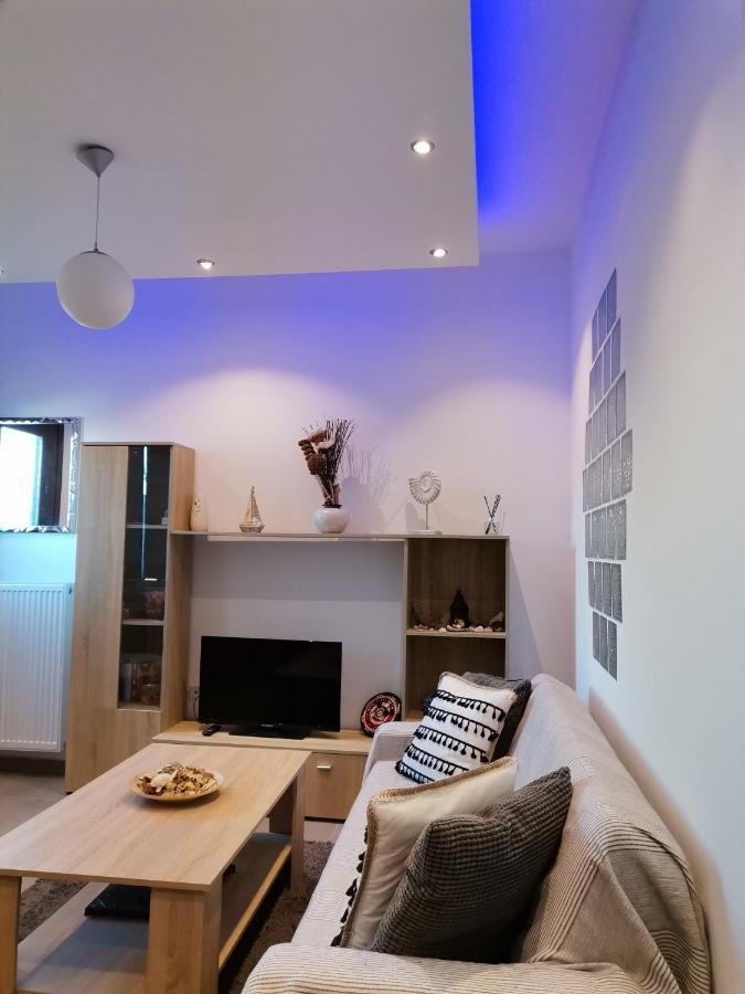 Chez Kiki Et Ioannis Apartment Engaraí Екстериор снимка