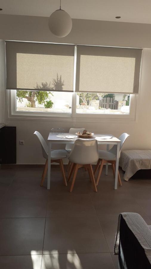 Chez Kiki Et Ioannis Apartment Engaraí Екстериор снимка