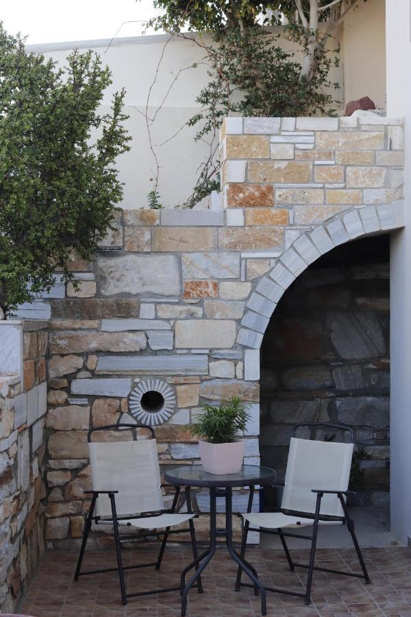 Chez Kiki Et Ioannis Apartment Engaraí Екстериор снимка